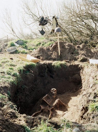 The grave of a missing Russian officer was found and opened seventy-two years after the end of the war. He finds his final resting place on one of the many Russian cemeteries in Oderbruch. More than 6 million people have been missing since the end of the Second World War, 2017, Alt-Tucheband, Brandenburg, Germany, Europe